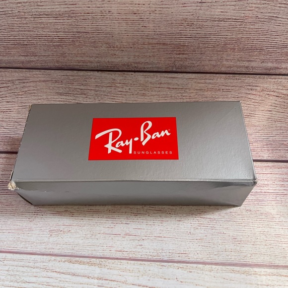 Ray Ban Aviators 3025 Classic G-15 - Picture 7 of 8